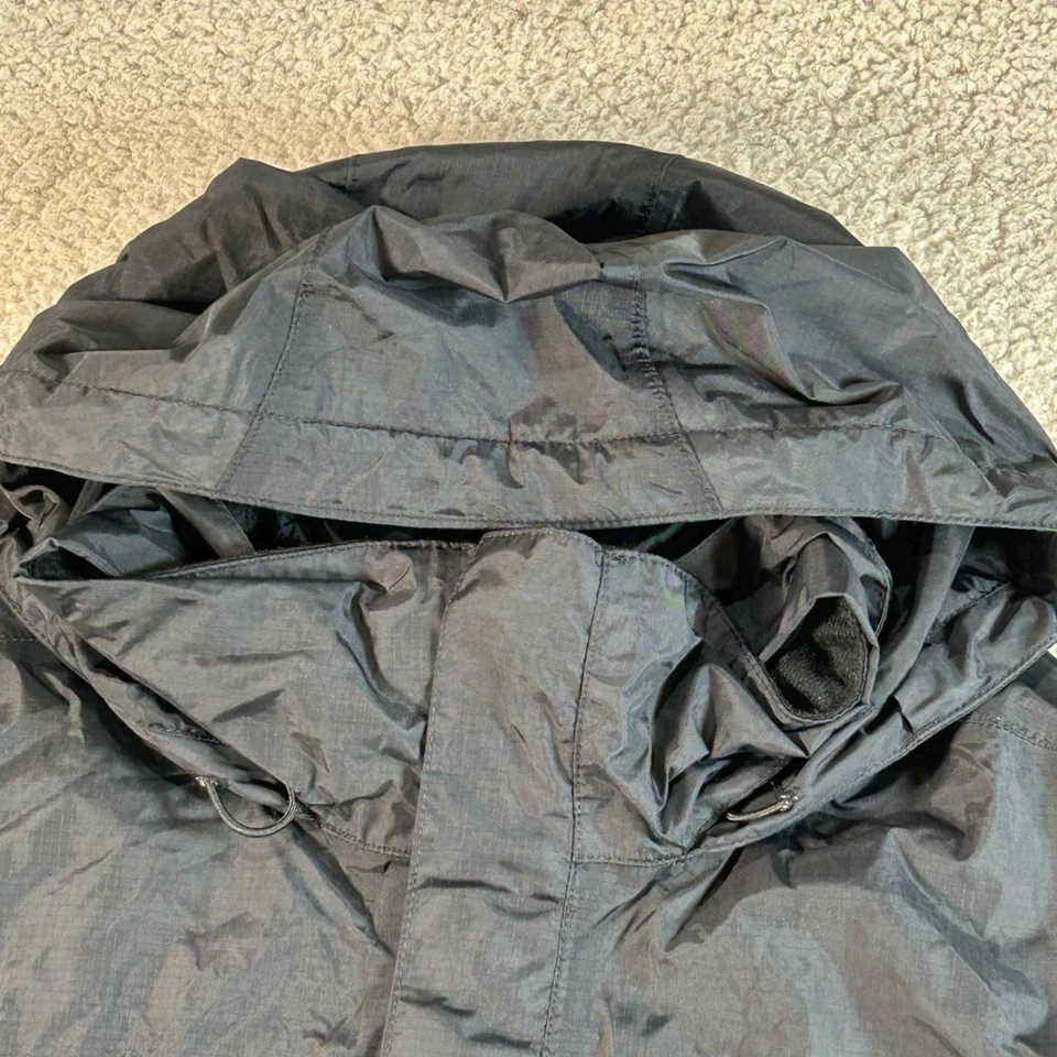 Jaqueta de chuva leve The North Face Dryvent masculina preta com capuz tamanho grande - Imagem 4 de 4