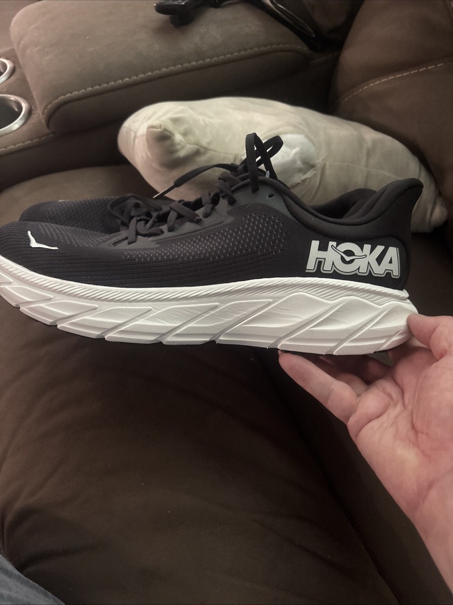 Hoka Men display picture 1