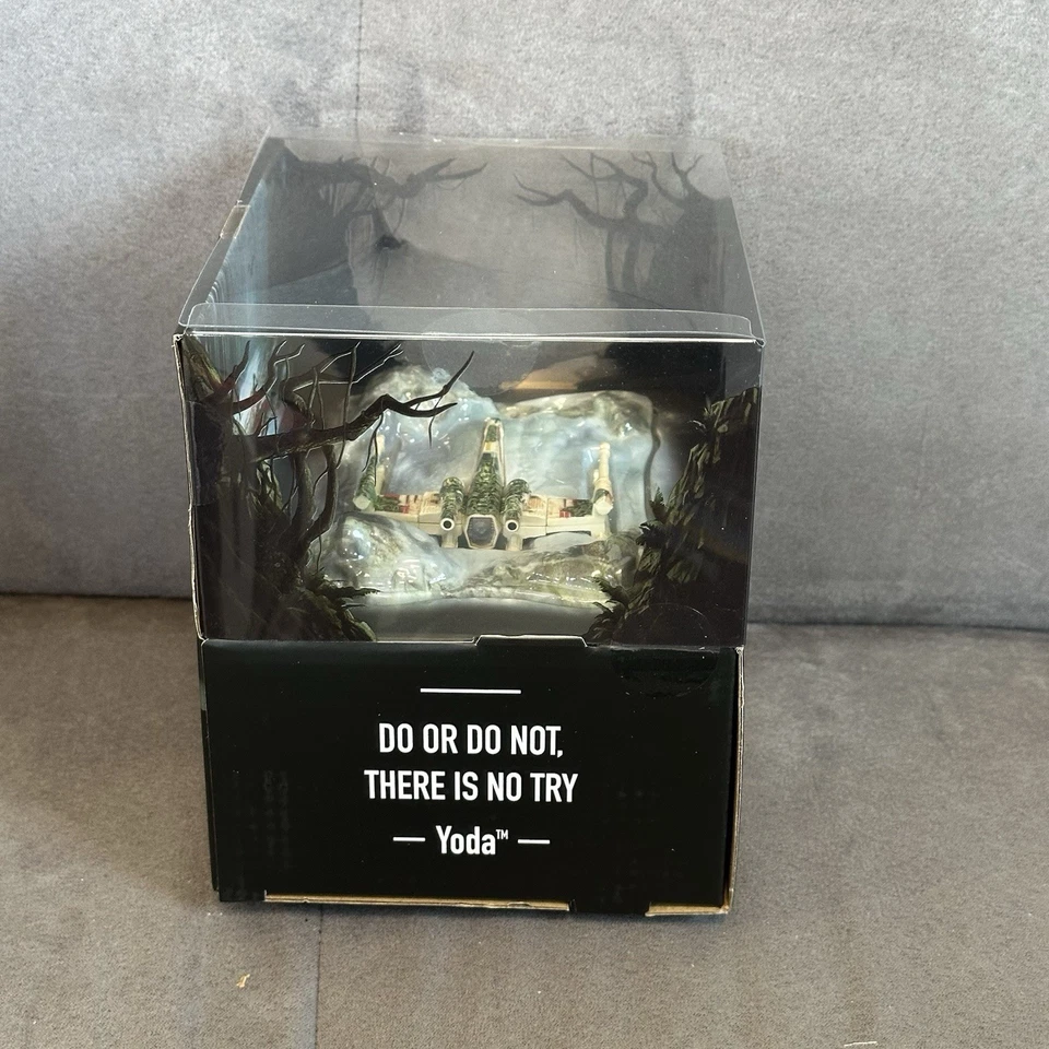 Hot Wheels Star Wars X Wing SDCC Exclusive - Image 4 of 4