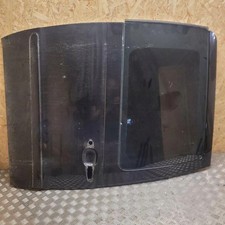 Porte arrière et accessoires Mercedes VANEO