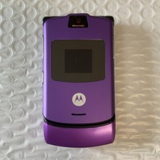 Motorola RAZR V3 Flip Bluetooth MP4 video Unlocked GSM Mobile Phone (8 Colors)