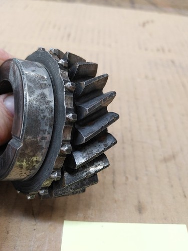 Borg Warner BW Super T10 4 Speed Transmission 21 Teeth 3rd Gear 21 Tooth GEAR - Imagen 5 de 8