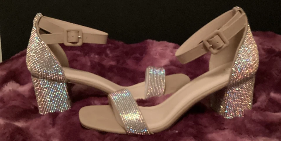 Tacones Delicious bronceados con estrás talla 9 Foto 3 de 4