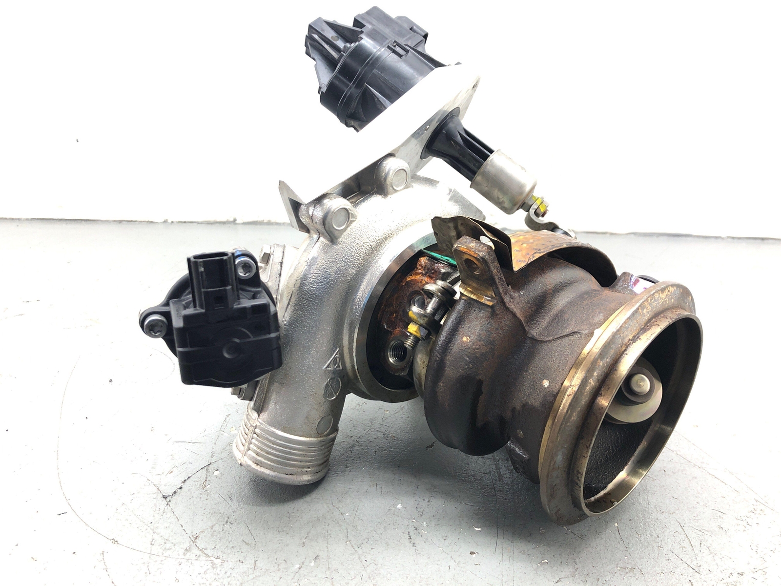 2020-2023 MCLAREN GT 4.0L RIGHT SIDE ENGINE TURBO TURBOCHARGER 22FA241GP OEM