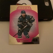 22-23 UD Credentials Hockey Pink Parallel 69 Erik Karlsson 48/49