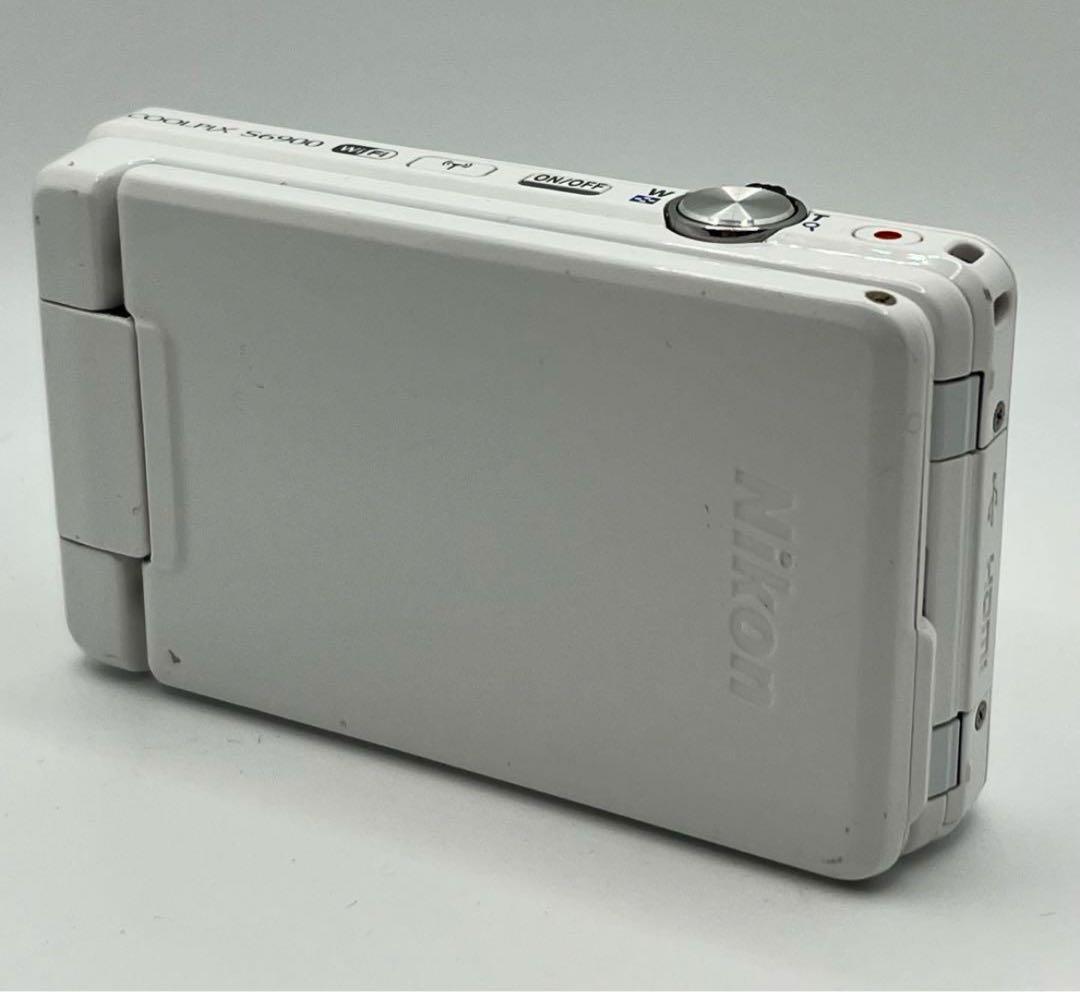 Nikon Coolpix S6900 white Digital Camera 12x optical zoom Nikon Coolpix S6900 white Digital Camera 12x optical zoom