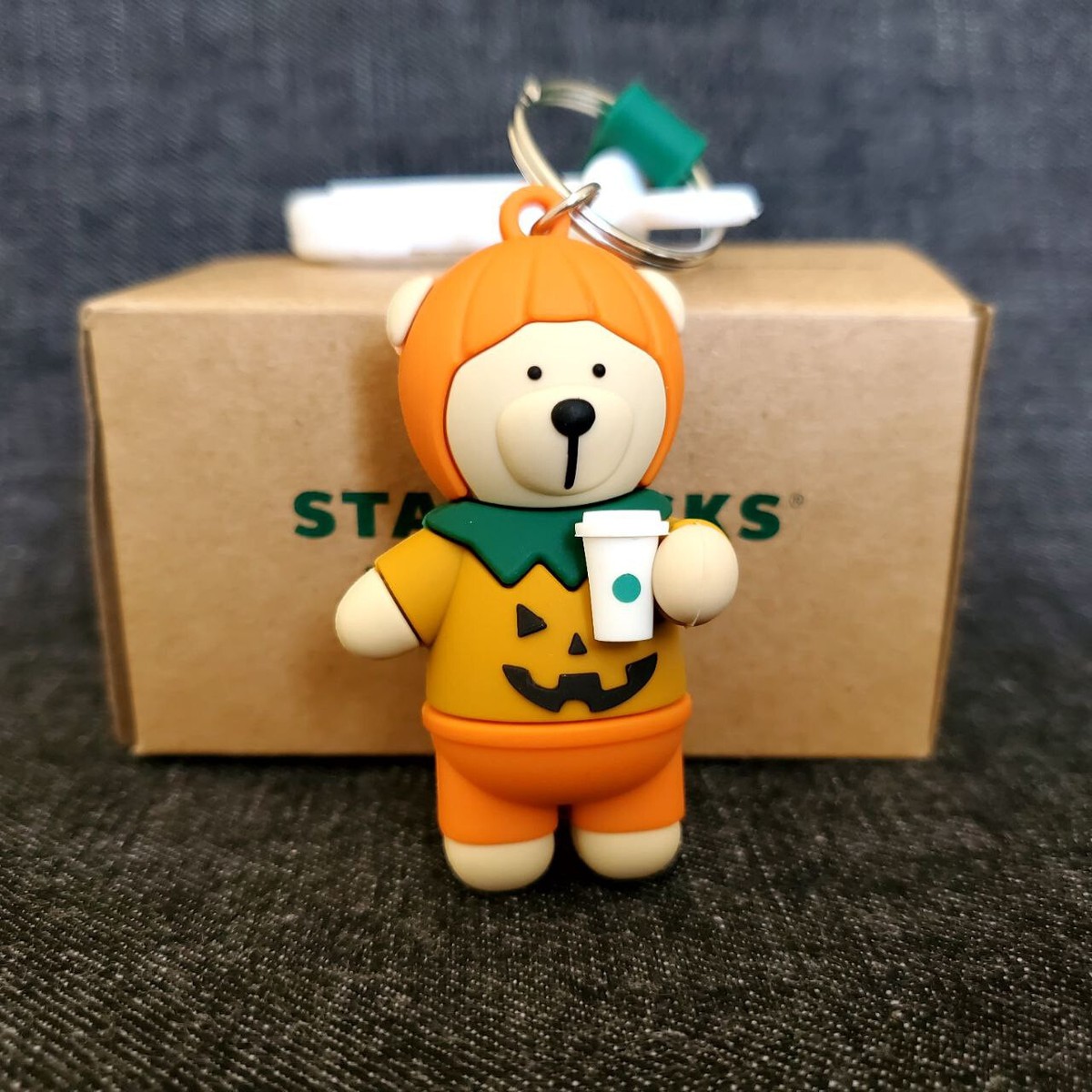 Starbucks Mexico 2022 - 2023 Bearista Keychain Clip