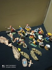 Lotto 23  Personaggi e animali Presepe. Vedi Foto.