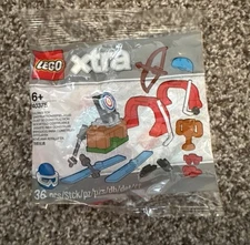 LEGO 40375 Xtra Sports Accessories 36 Pieces New Sealed Bag Hockey Archery Ski