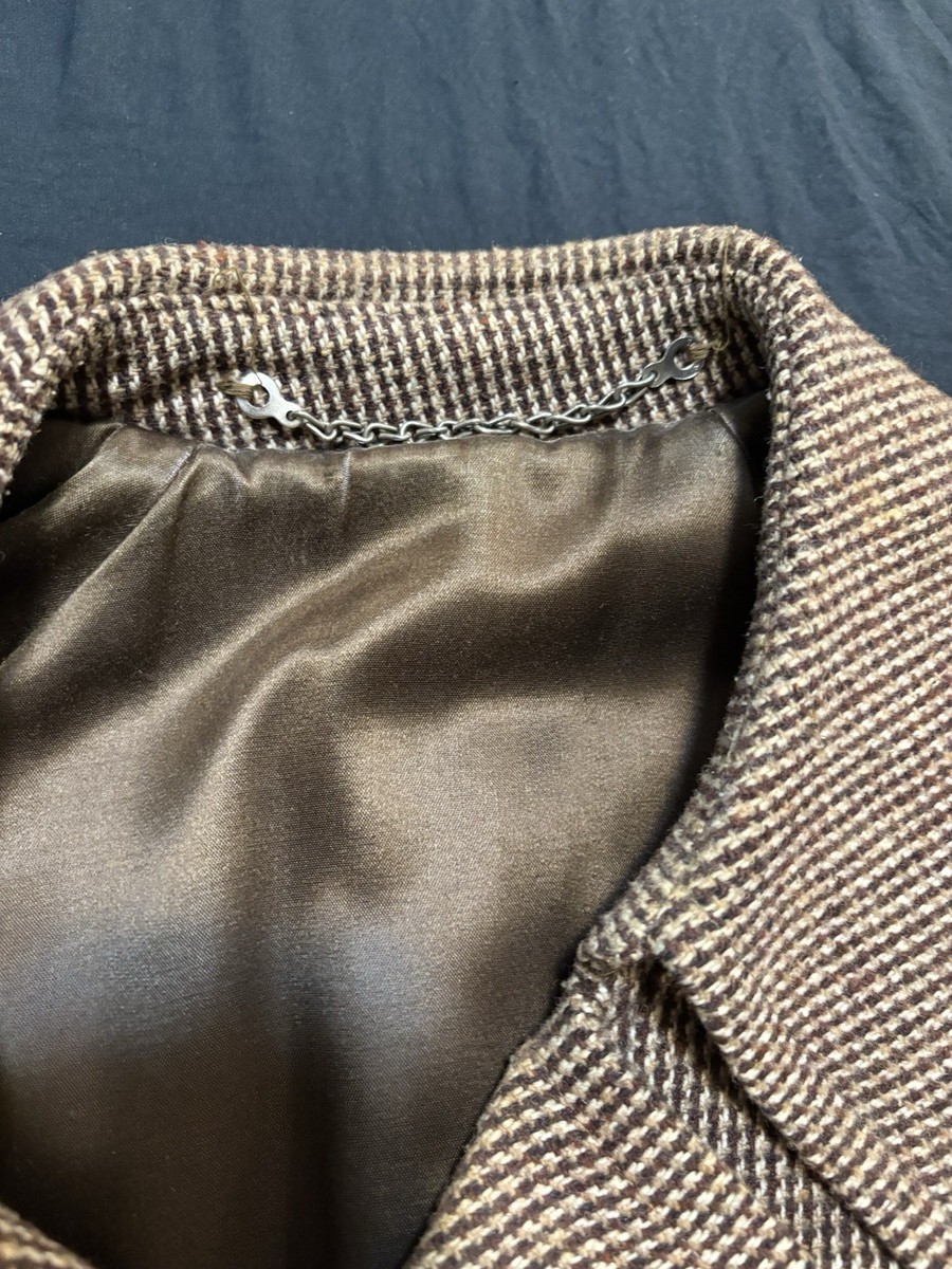 Vintage 1970’s JC Penny Trench Coat With Cool Design Size 42 View 3