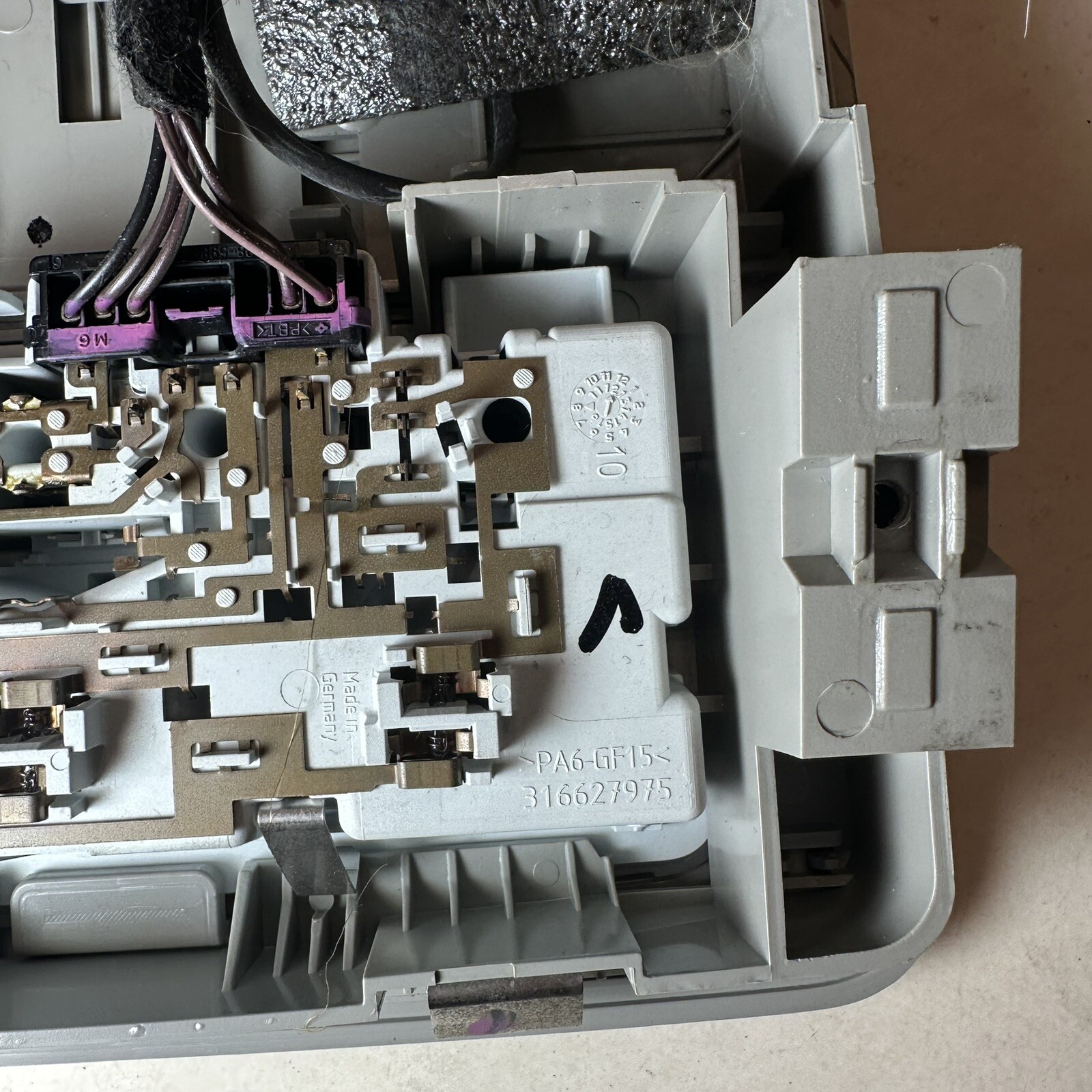 Picture 4 of 5