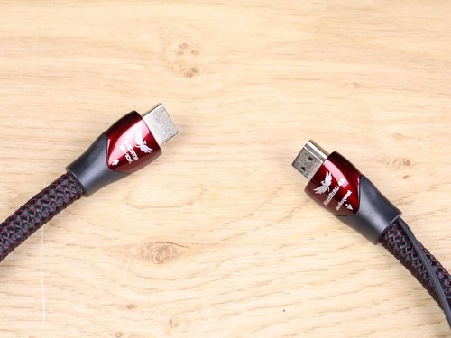 AudioQuest FireBird 48 full silver highend audio 8K-10K HDMI cable 0,6 metre - Foto 2 di 5