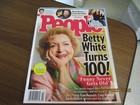 LOT-5 magazines-Betty White(1922-2021) People-Woman's World-Golden Girls Tribute — photo 6