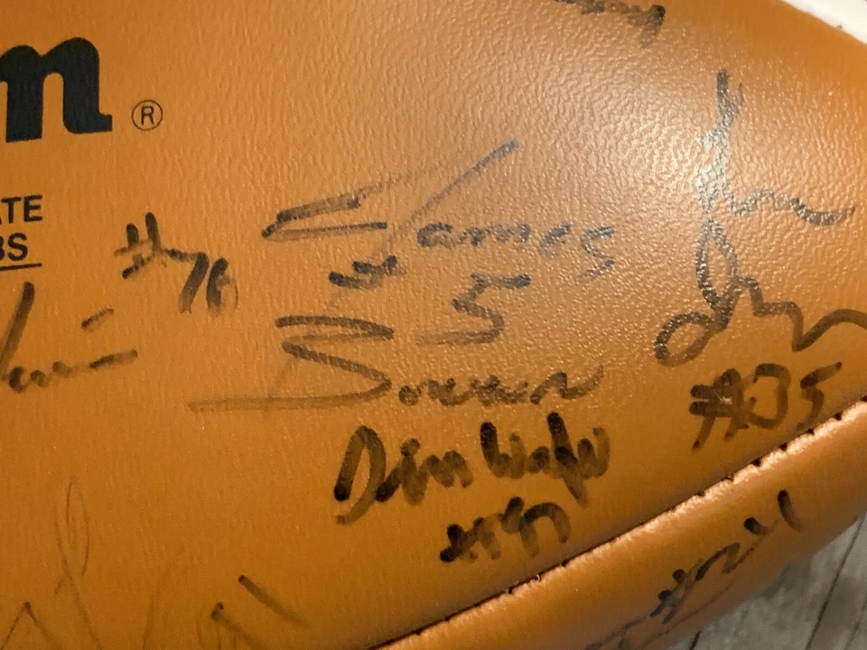 JSA COA 1996 TEXAS LONGHORNS TEAM SIGNED FOOTBALL  (1st BIG 12  CHAMPS) *40+ SIG - Image 3 of 4