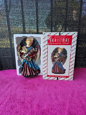 House Of Lloyd Christmas Around The World Regal Host Musical Angel
