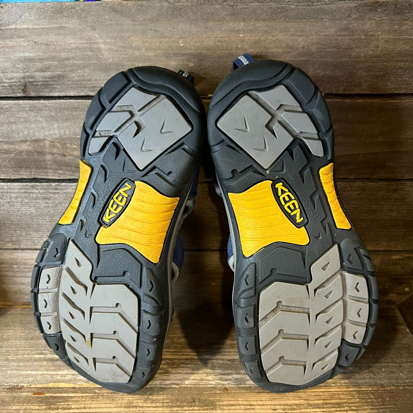 Sandali scarpe blu impermeabili Keen Newport Venice H2 bambino taglia 5 Y ottime condizioni