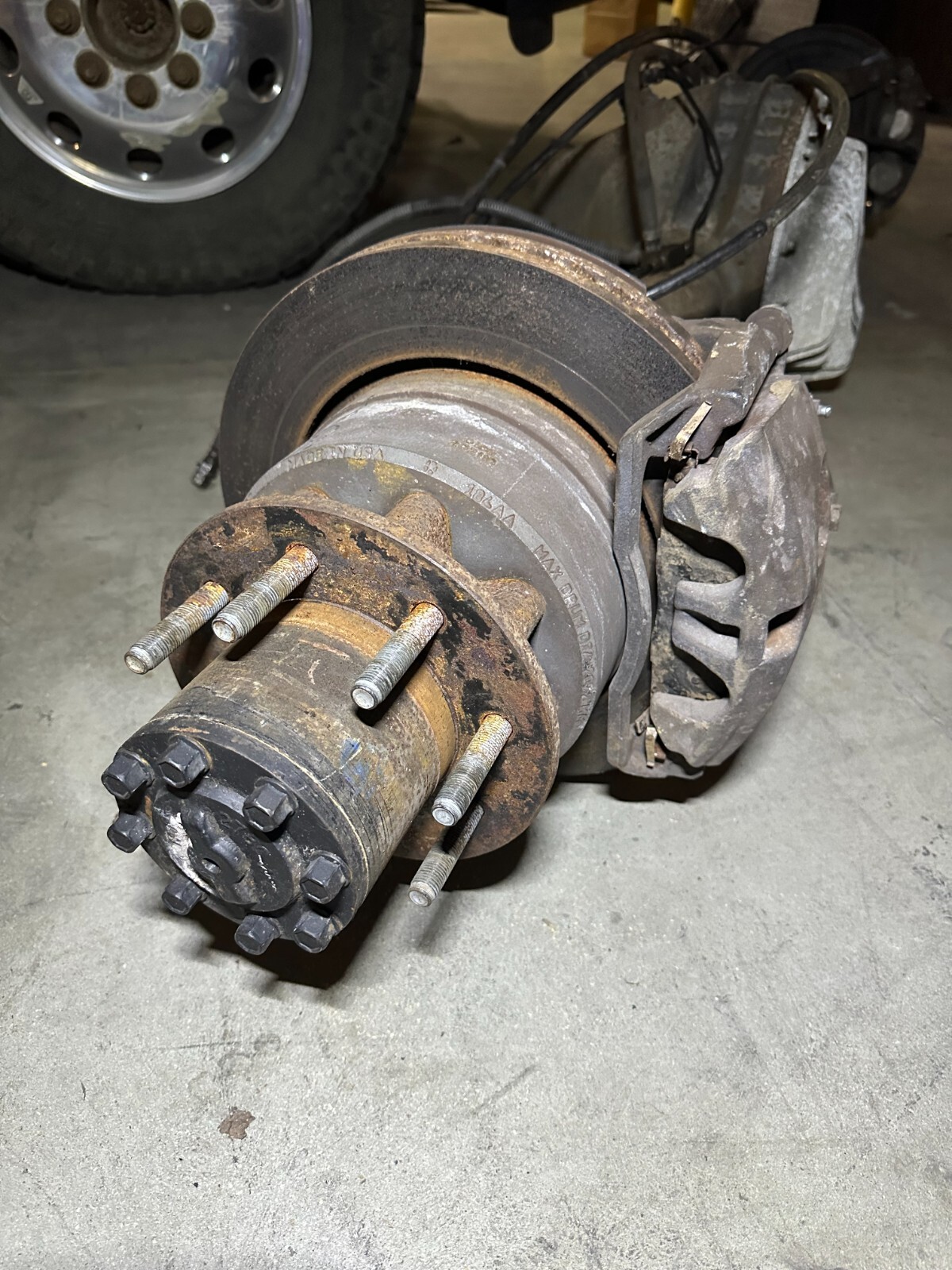 2012 RAM 3500 DUALLY DRW REAR AXLE ASSEMBLY 4X4 4.10 RATIO LOW MILES