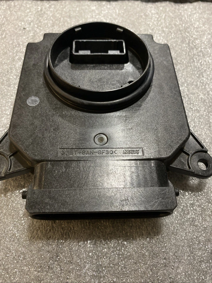 2020-2022 Lexus RX350 RX450h Headlight Ballast Control Module Unit 89907-48140 - Image 2 of 4