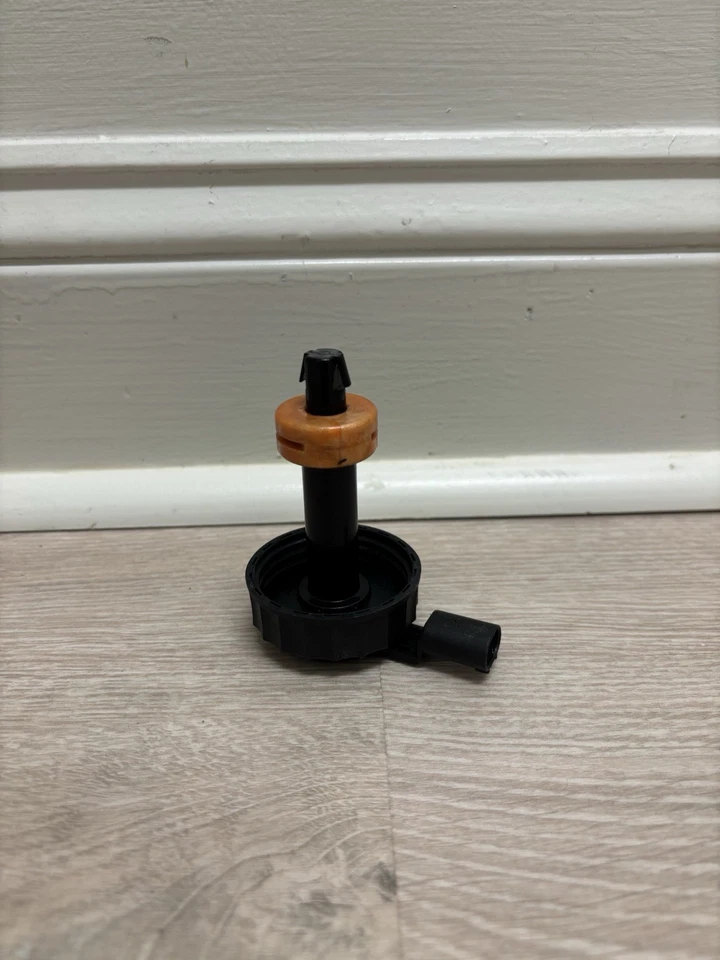 BMW 328i 325i 335i E90 2006-2010 depósito de líquido de frenos con sensor de nivel Foto 2 de 4