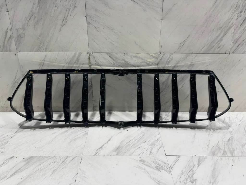 2022 2024 MASERATI GHIBLI MODENA S GRILLE OEM FRONT CENTER GRILL 670151257