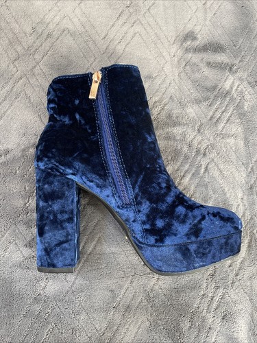 Bamboo Ladies Heels 7 1/2 Navy Velvet Zipper 8” Heel New With Box CONNECTION-02M - Picture 2 of 20
