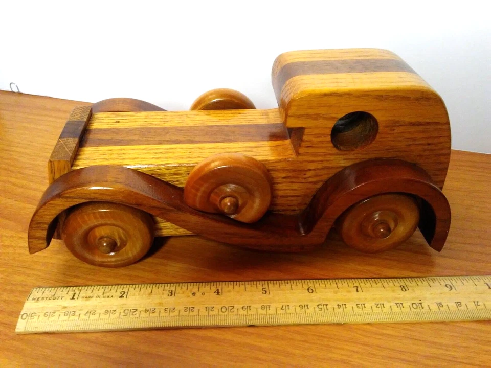 Hermoso Modelo de Coche Roadster de Juguete Clásico de Madera Hecho a Mano Rolls Packard Foto 3 de 4