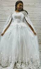 Wedding dress with tulle cape