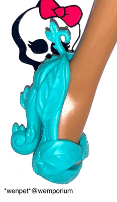 Monster High Create A Inner Scared Silly Shockingly Shy Shoe Schuhe X1 rechter Fuß