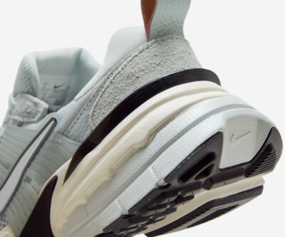 Nike Women's V2K RUN NEWS FN6703 003 sneakers | eBay