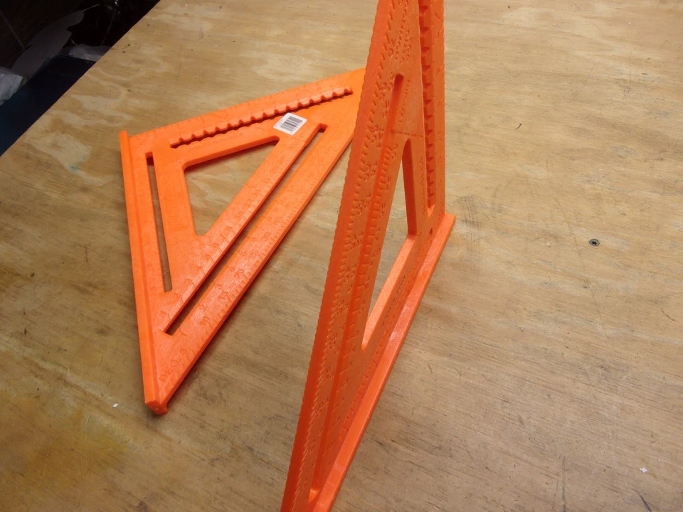 2 NUEVOS CUADRADOS DE CONSTRUCCIÓN JOHNSON 12" # RAS170... Foto 3 de 4