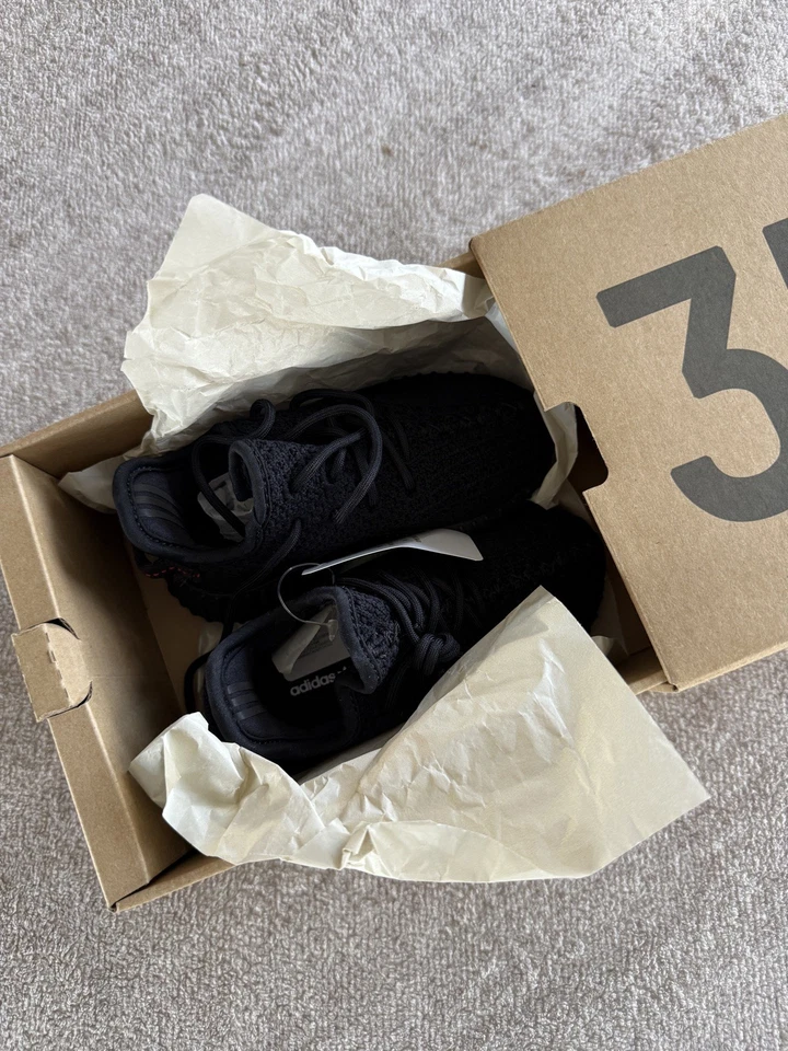 Adidas Yeezy Boost 350 V2 Bred Negro Rojo (BB6372) Infantil Talla 7K Foto 4 de 4