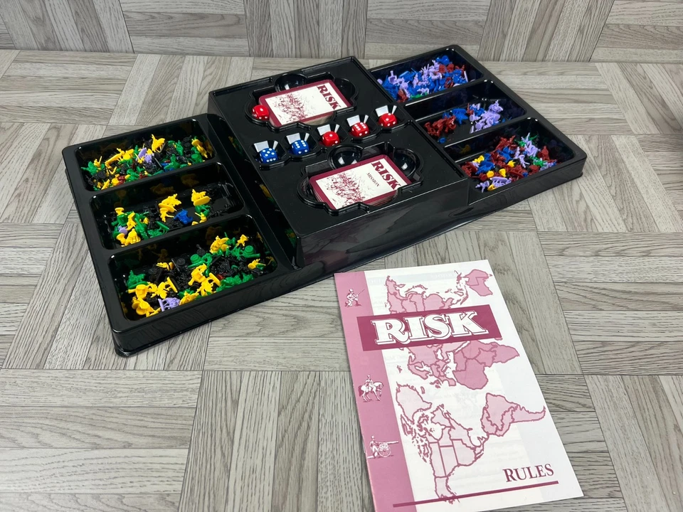 Risk Board Game 1992 by Parker - World Conquest - Vintage Game - Image 4 of 4