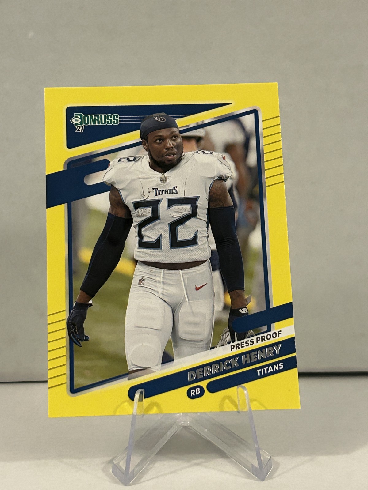 2021 Donruss #14b Derrick Henry Press Proof Yellow No Helmet