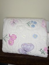 pottery barn Wildflower Butterfly Quilt- Queen 86x86 In EXCELLENT CONDITION
