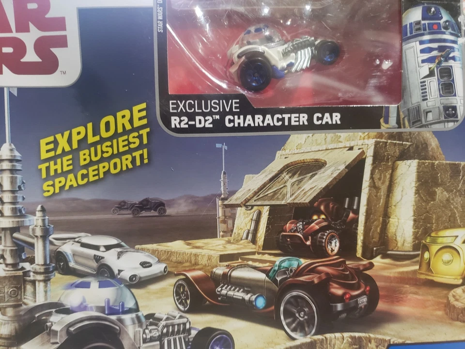 STAR WARS Hot Wheels Mos Eisley Junction Playset Die-Cast R2-D2 Car New - Image 3 of 4