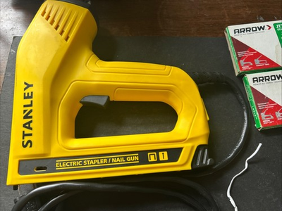 #ad STANLEY ELECTRIC STAPLER NAIL GUN CORDED TRA700 SERIES 6 Amp New No Box w $22.00