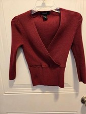 Women's Express 3/4 Sleeve Knit Top - Size M Maroon 