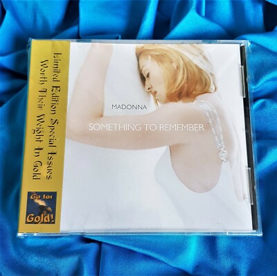 マドンナ　Something To Remember　 限定 ゴールド CD s-l400.jpg