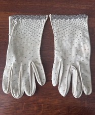 Vintage 50/60  s Cream Color Beaded Gloves
