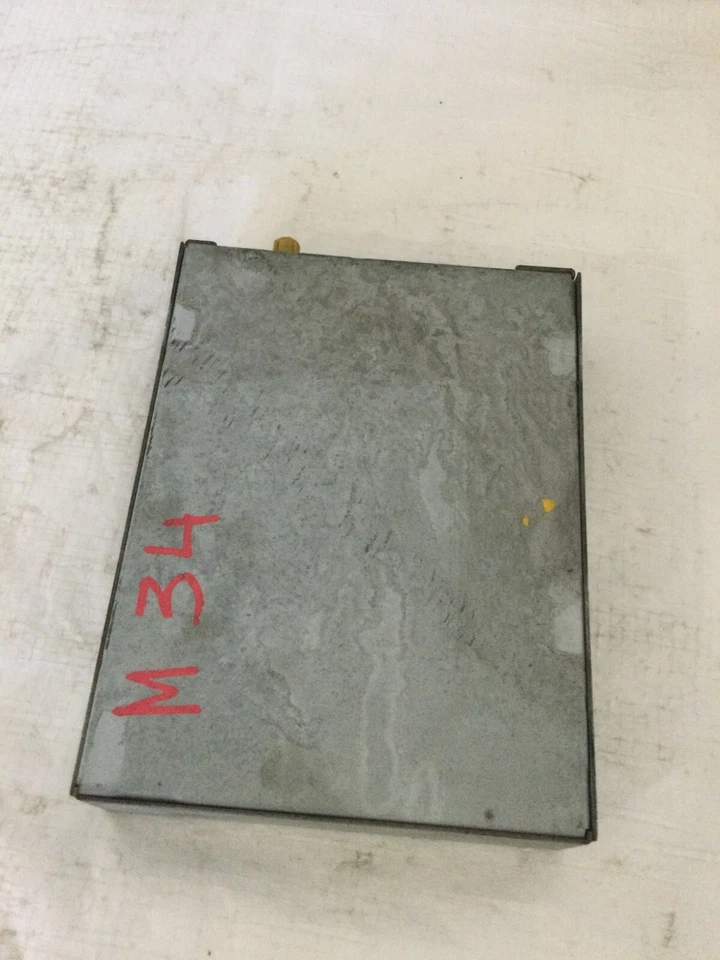 Chevrolet Avalanche 2008 módulo receptor de radio por satélite OEM 28059656 Foto 2 de 4