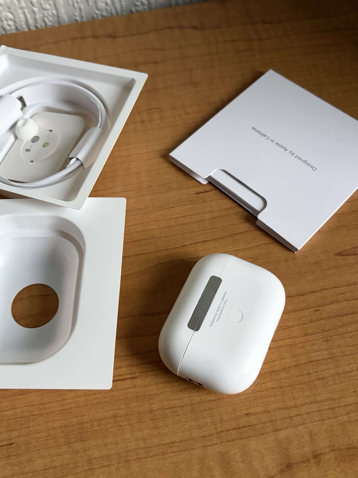 Apple AirPods Pro (2nd Gen) White In-Ear Bluetooth USB-C ANC Earbuds