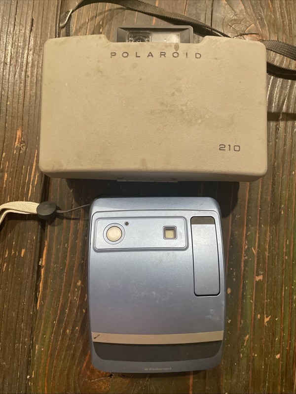 Polaroid Bundle Polaroid 210 Instant Film Camera-Unknown Model Untested Cameras