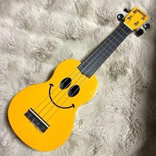 MAHALO Ukulele Smiley Face Yellow