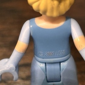 Lego Minifigure Friends Disney Princess ~ Cinderella & Prince Charming 41055