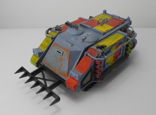 RHINO TANK (beschädigt) Plastik Rogue Trader Space Marines Armee bemalt 40K 1980er 1