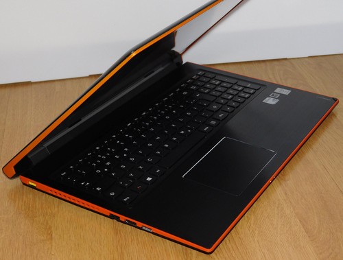 Portátil Notebook Convertible 15,6" Lenovo ideapad Flex 15 256GB SDD Linux Como Nuevo - Imagen 3 de 7