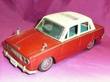 Used Isuzu Beret Motor Highway Series Motor Run with Box Bandai Tin Car vintage