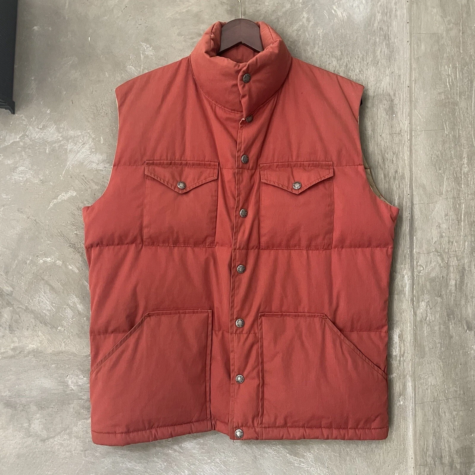 Vintage The North Face USA Outdoor Vest Goose Down Terracotta Size Medium