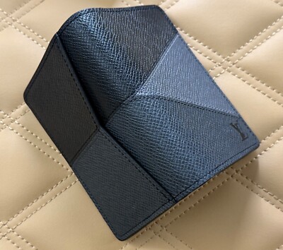 Louis Vuitton Taiga Grey Tricolor V Monogram Pocket Organizer Wallet M30729