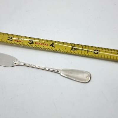 Antique Tiffany & Co. Sterling Silver Shell & Thread Butter knife